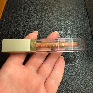 Stila Lipgloss in Elevator Pitch